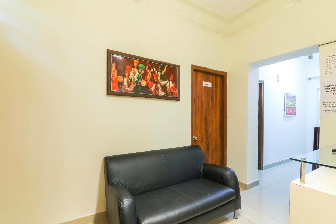 Super Oyo Roshan Villa Near Immaculate Conception Church Панаджи Екстериор снимка